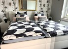 Schlafzimmer mit Doppelbett